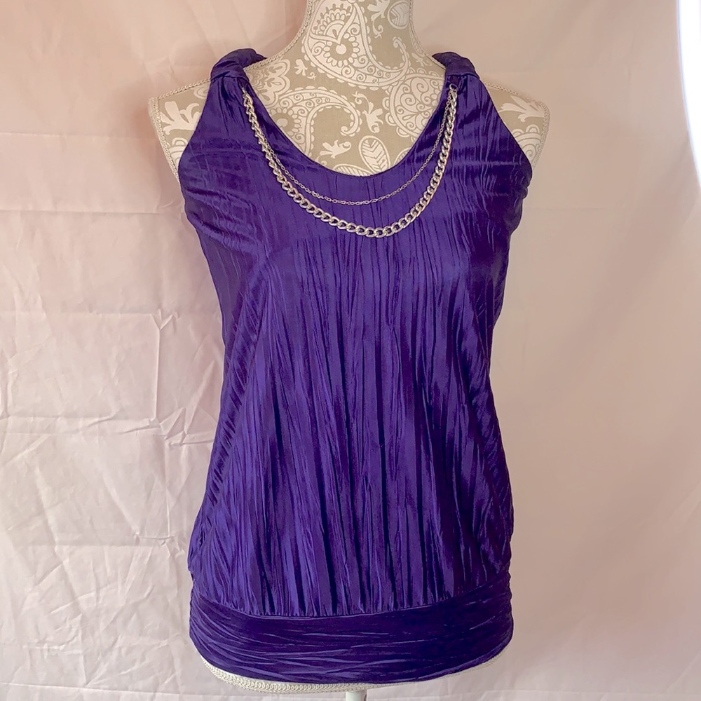 IZ Byer racer back tank with necklace